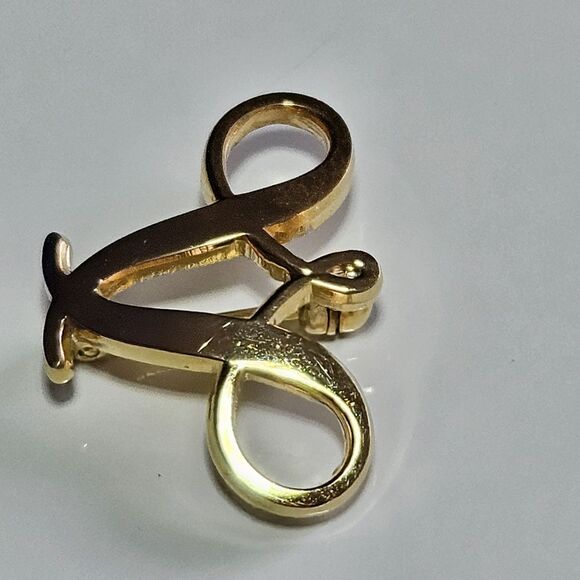 Vintage Avon Lady Award Gold Tone Initial Letter "A" Classic Pin Brooch - Picture 9 of 10